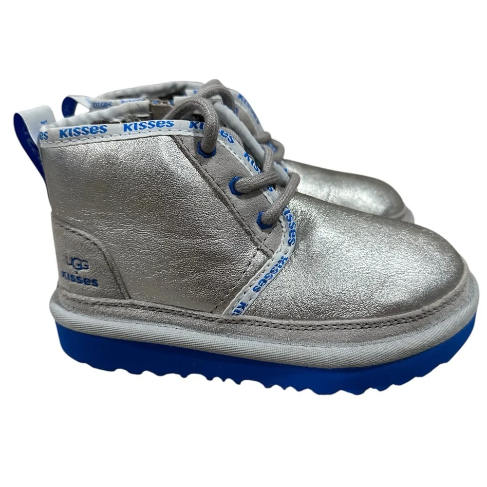 RARE UGG X HERSHEY’S KISSES NEUMEL II Silver Metallic Boots, Child Size 10. NEW!